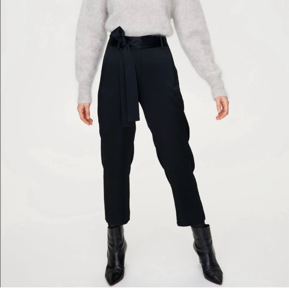 Aritzia Black Cropped Tie-Waist Pants